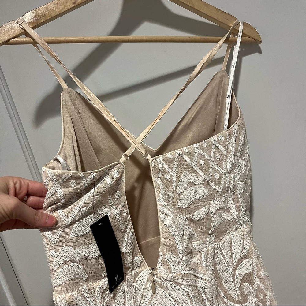 NWT Lulu's Catch a Spark White & Beige Sequin Romper XL - Picture 6 of 9